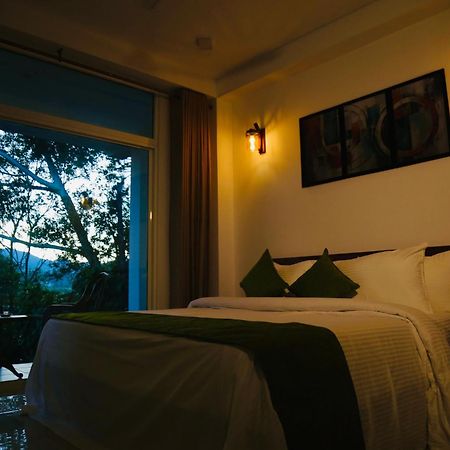 Avon Ella Resort Экстерьер фото